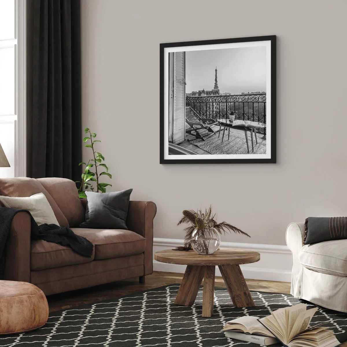Affisch i svart ram - En eftermiddag i Paris - 50x50 cm