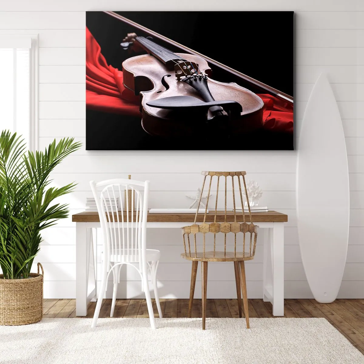 Canvastavla - Bild på duk - Fiol på rött tyg med svart bakgrund - 70x50cm - Känslornas musik - Modern väggdekoration för vardagsrum och sovrum ARTTOR