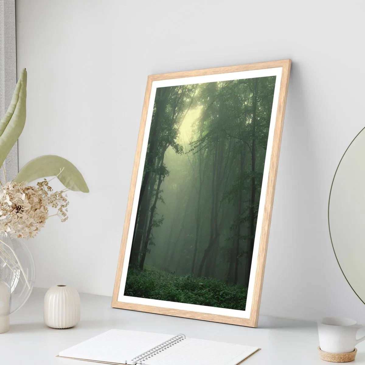 Affisch i ram av ljusek - Innan skogen vaknar - 40x50 cm