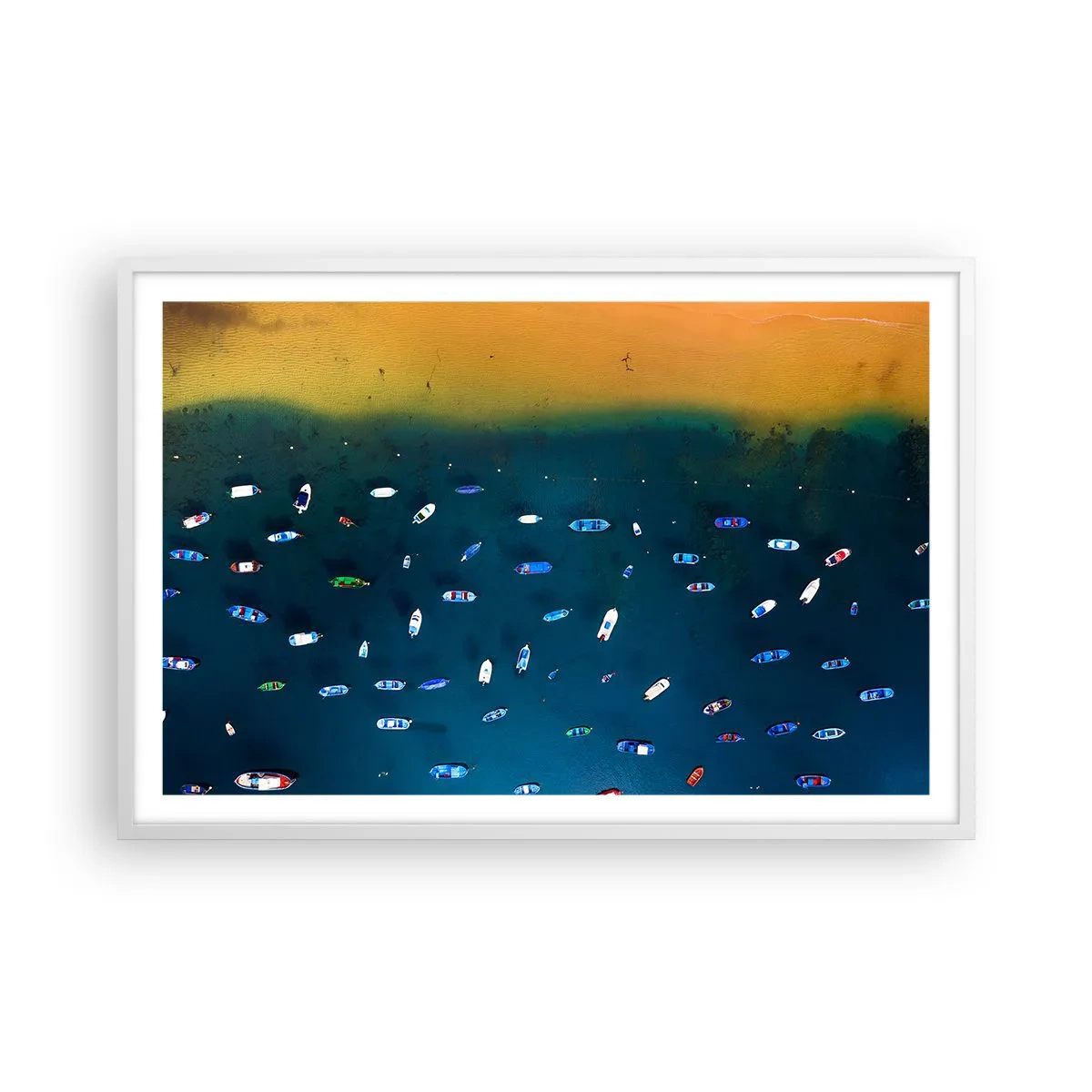 Affisch i vit ram - Ett semesterspel - 91x61 cm