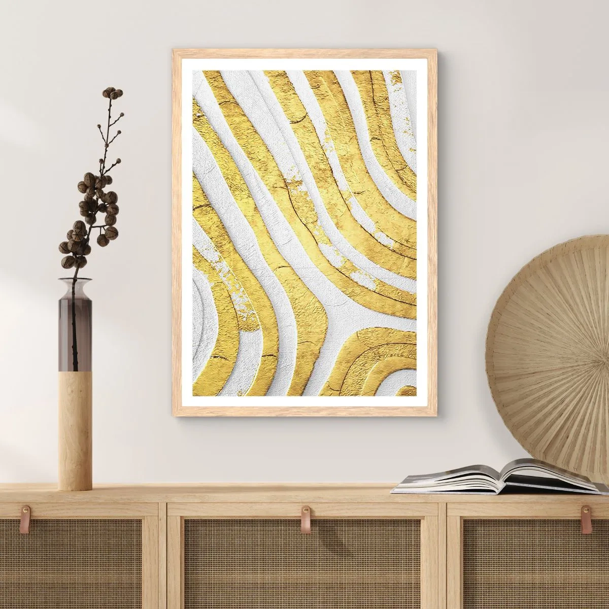 Affisch i ram av ljusek - Komposition i vitt och guld - 70x100 cm