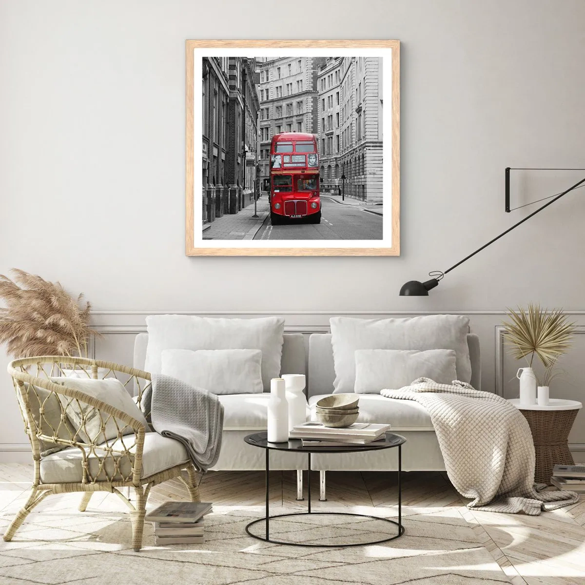 Affisch i ram av ljusek - Vardagen behöver inte vara grå - 30x30 cm