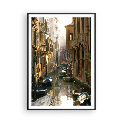 Affisch i svart ram - På en gränd i Venedig - 70x100 cm