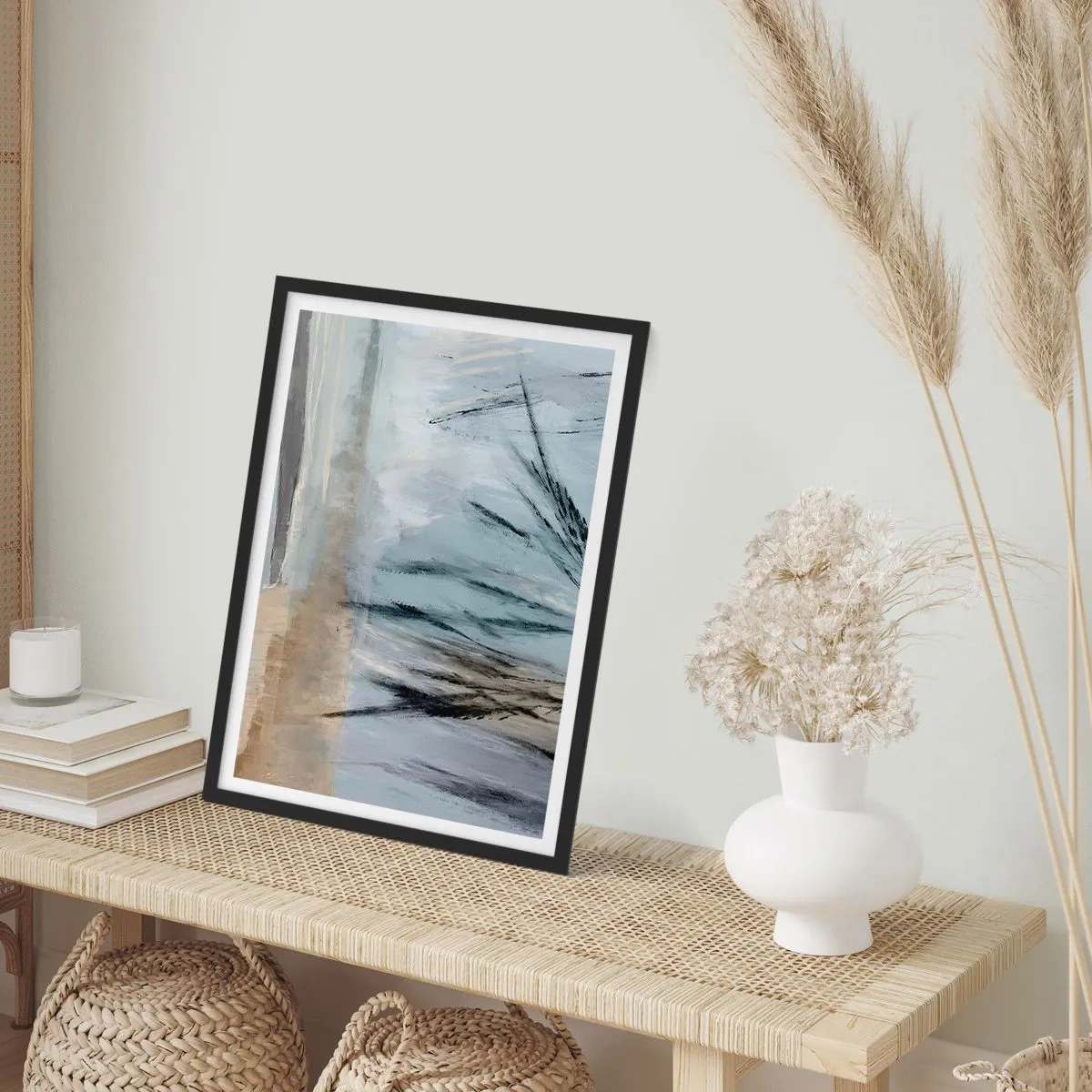 Affisch i svart ram - En delikat abstraktion inspirerad av naturen i dämpade färger. - 50x70cm - Vinterfält - Modern väggdekoration för vardagsrum och sovrum ARTTOR