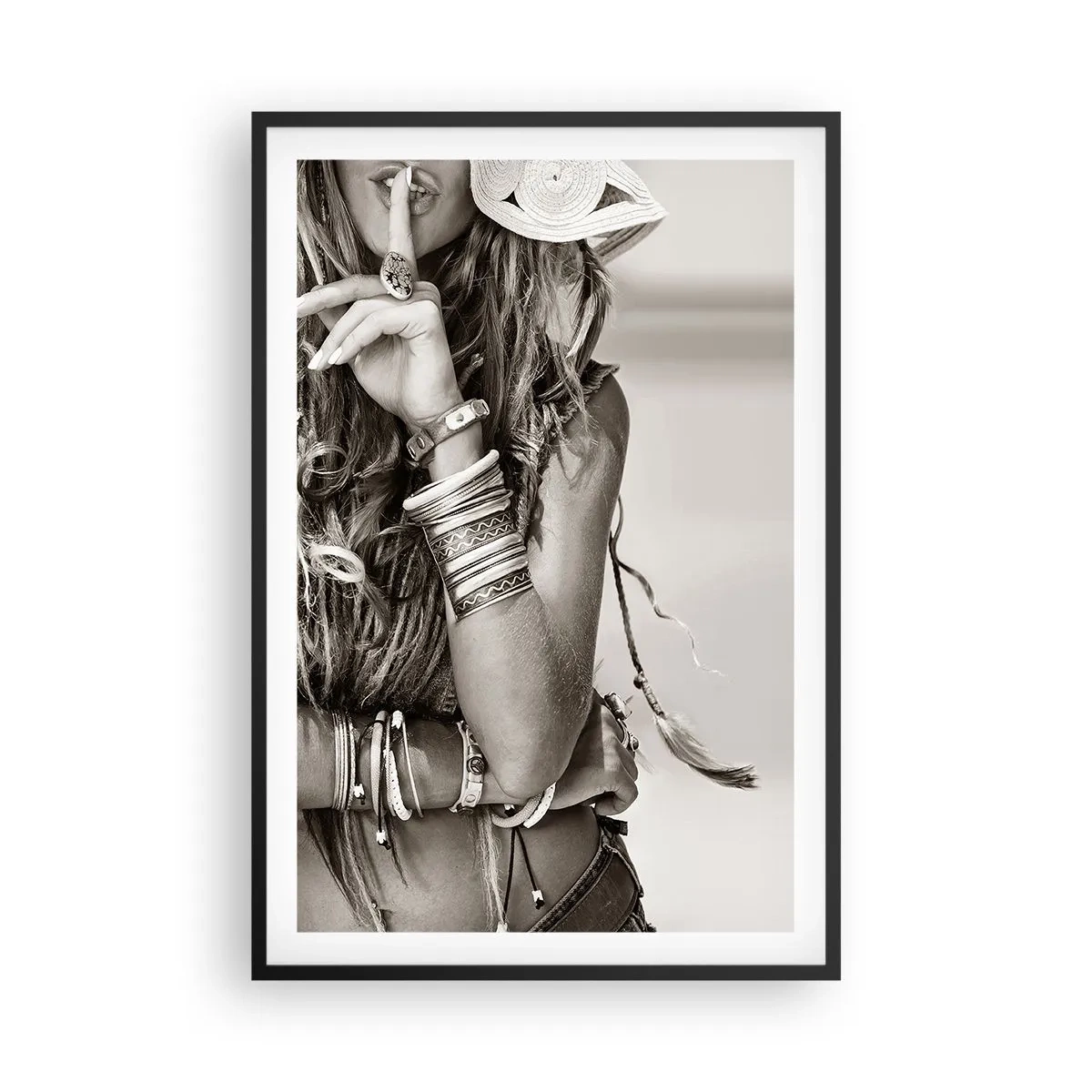Affisch i svart ram - Som flickorna brukar - 61x91 cm