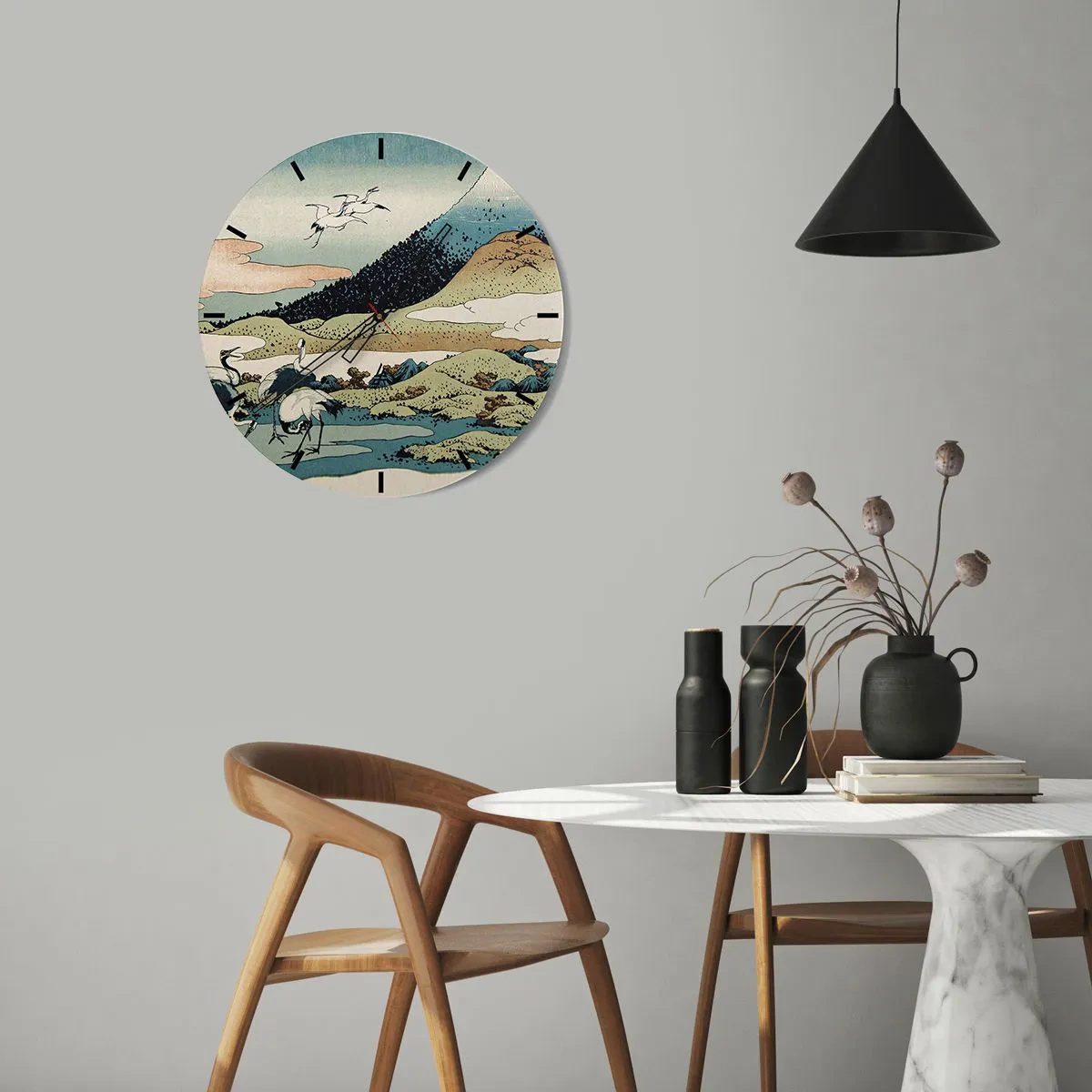 Väggklocka - Klocka på glas - Japansk scen med fåglar mot ett bergslandskap - 30x30cm - I japansk anda - Modern väggdekoration för vardagsrum, kök och sovrum ARTTOR
