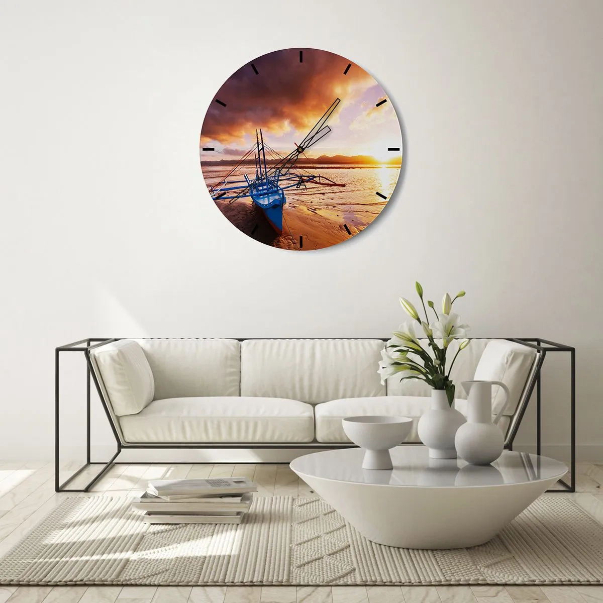 Väggklocka - Klocka på glas - Lägga sig på sanden efter hela dan - 40x40 cm