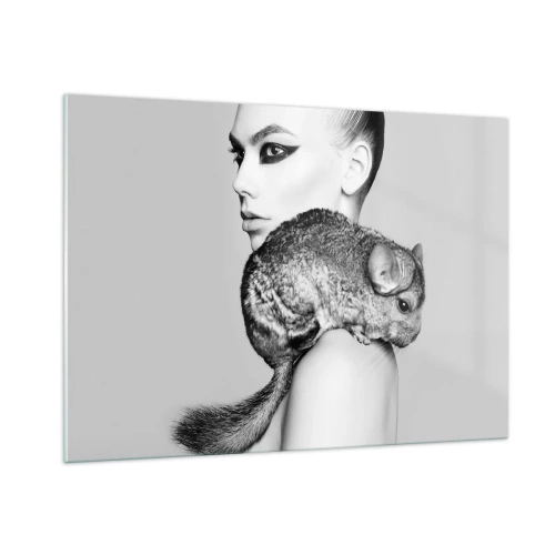 Glastavla - Bild på glas - Dam med chinchilla - 100x70 cm