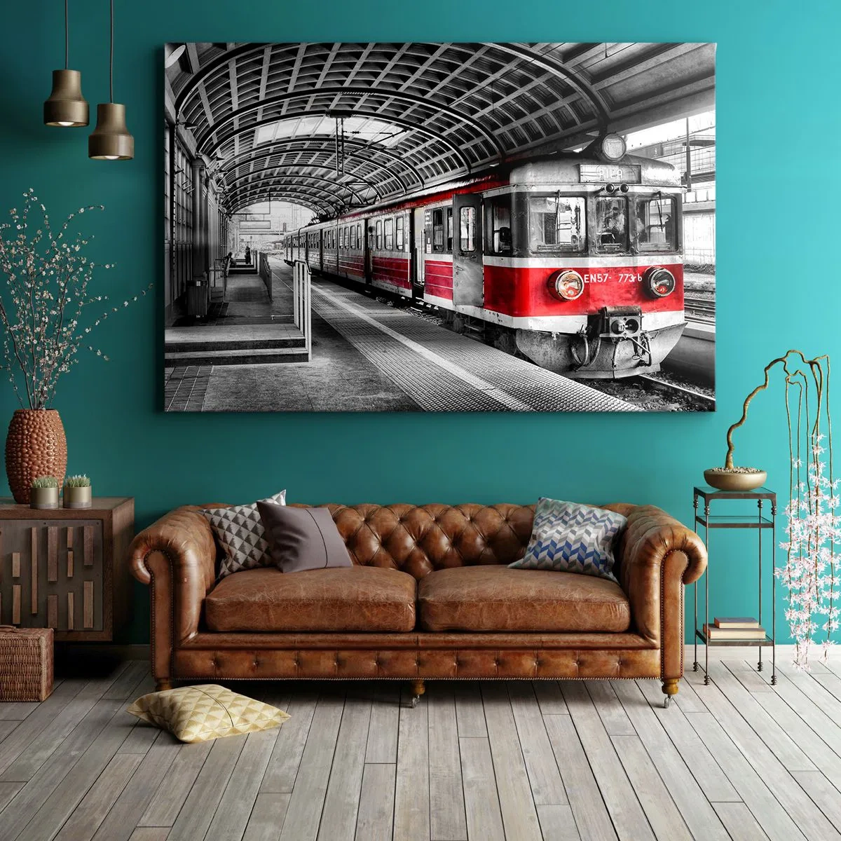 Canvastavla - Bild på duk - Rött tåg på stationen under tak - 70x50cm - Det är kanske livets resa? - Modern väggdekoration för vardagsrum och sovrum ARTTOR