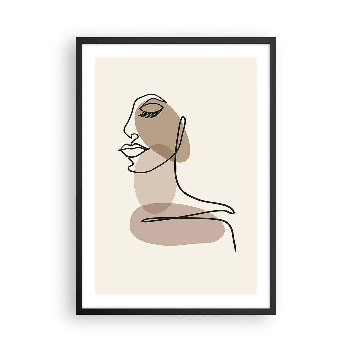 Affisch i svart ram - Ett minimalistiskt porträtt av en kvinna i beige nyanser. - 50x70cm - Lyssnar på sig själv - Modern väggdekoration för vardagsrum och sovrum ARTTOR
