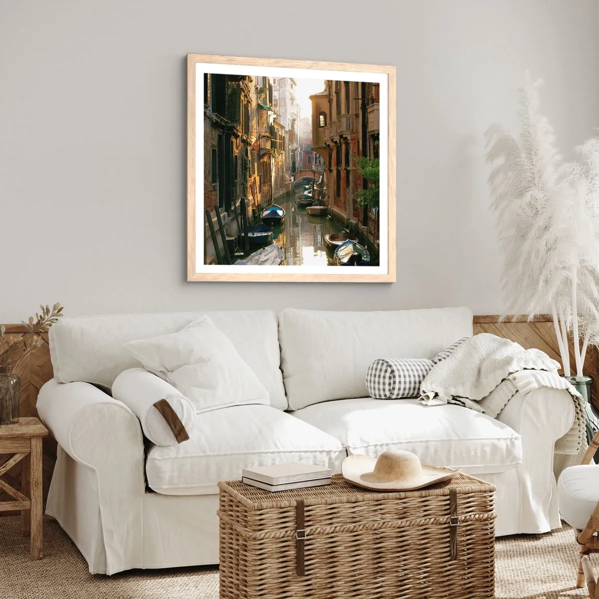 Affisch i ram av ljusek - På en gränd i Venedig - 40x40 cm