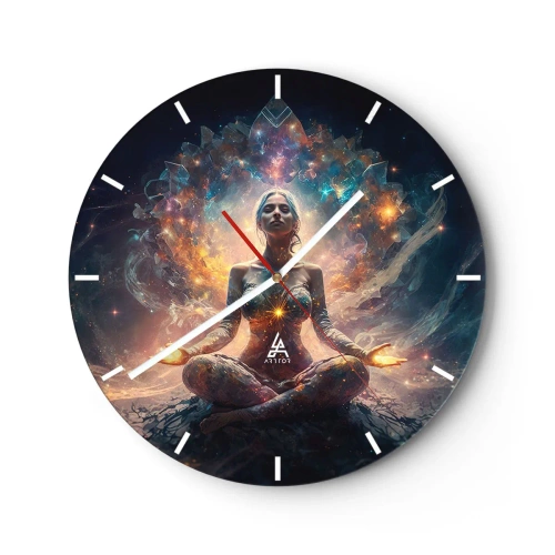 Väggklocka - Klocka på glas - En kvinna i meditation omgiven av energi i galaxens färger. - 30x30cm - Flöde av god energi - Modern väggdekoration för vardagsrum, kök och sovrum ARTTOR