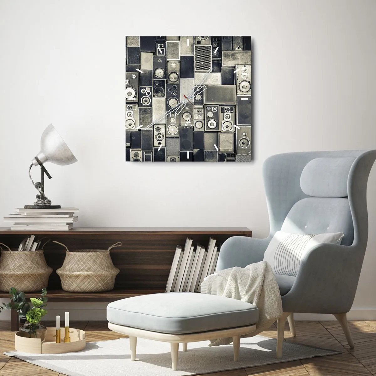 Väggklocka - Klocka på glas - Allt väl - 40x40 cm