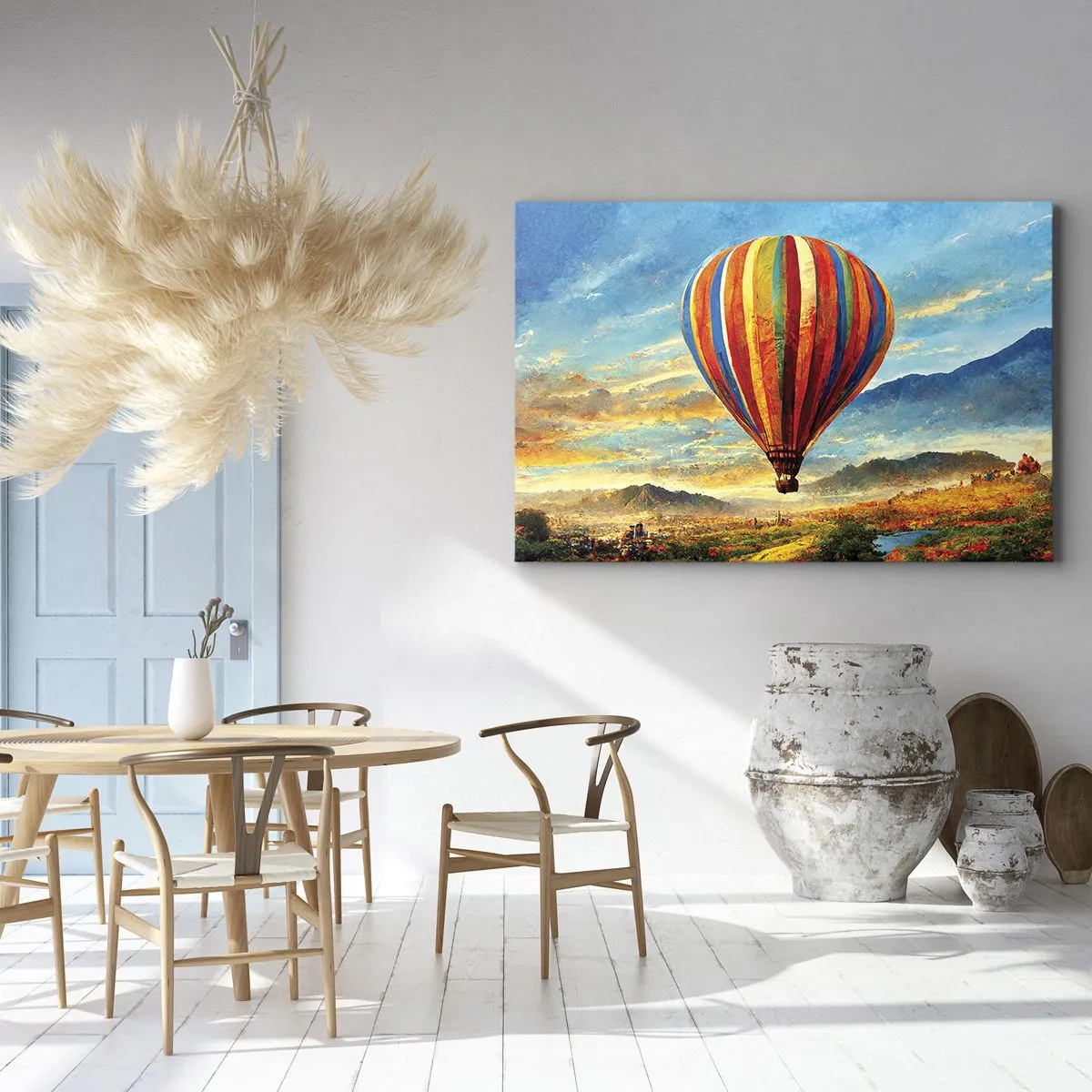 Canvastavla - Bild på duk - En färgglad ballong över ett pittoreskt landskap - 70x50cm - I tystnad ser man mer - Modern väggdekoration för vardagsrum och sovrum ARTTOR