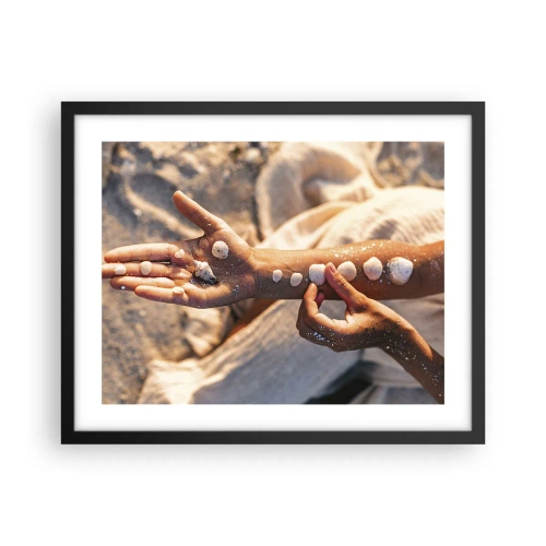 Affisch i svart ram - Skönhet inom handens räckvidd - 50x40 cm