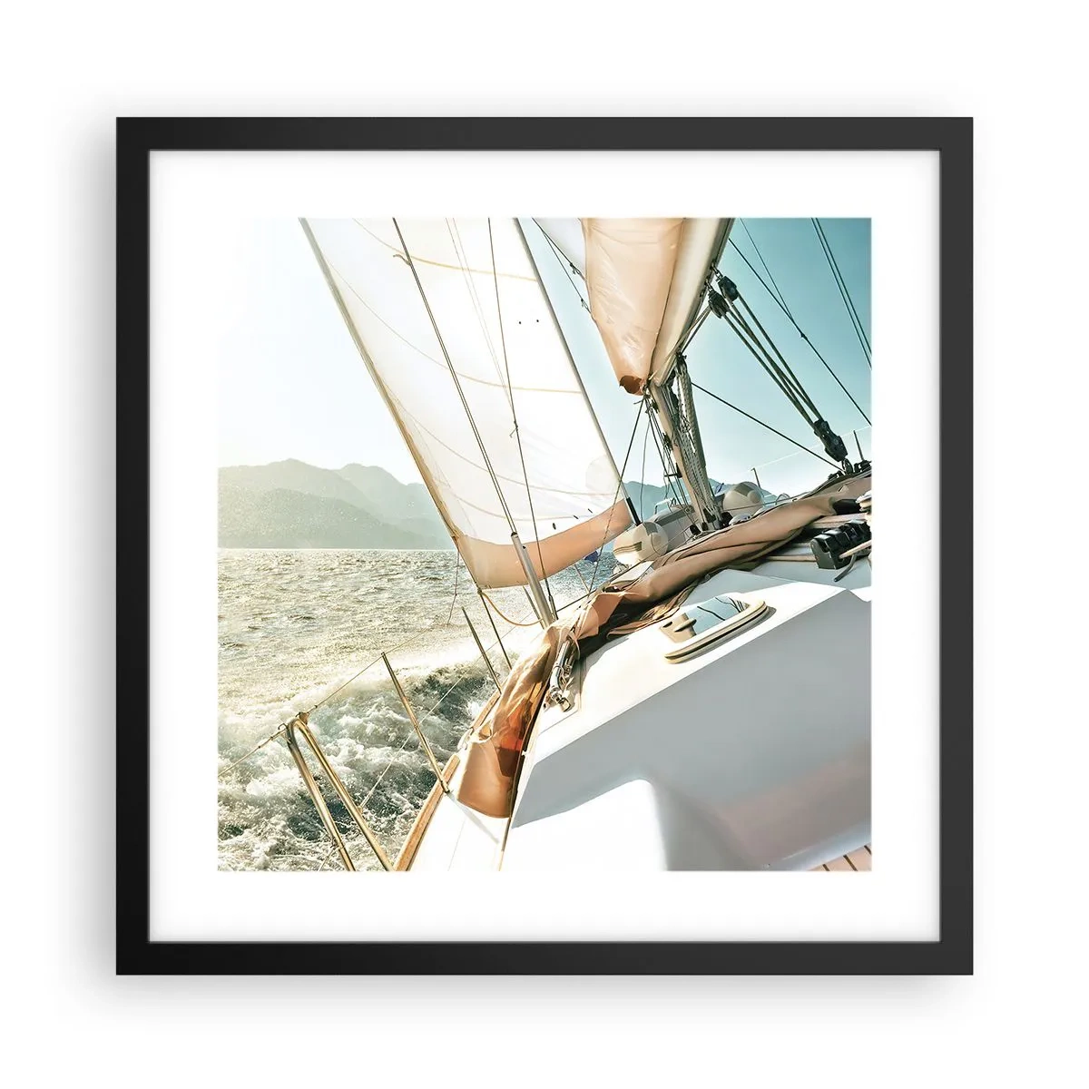 Affisch i svart ram - Under full segel - 40x40 cm