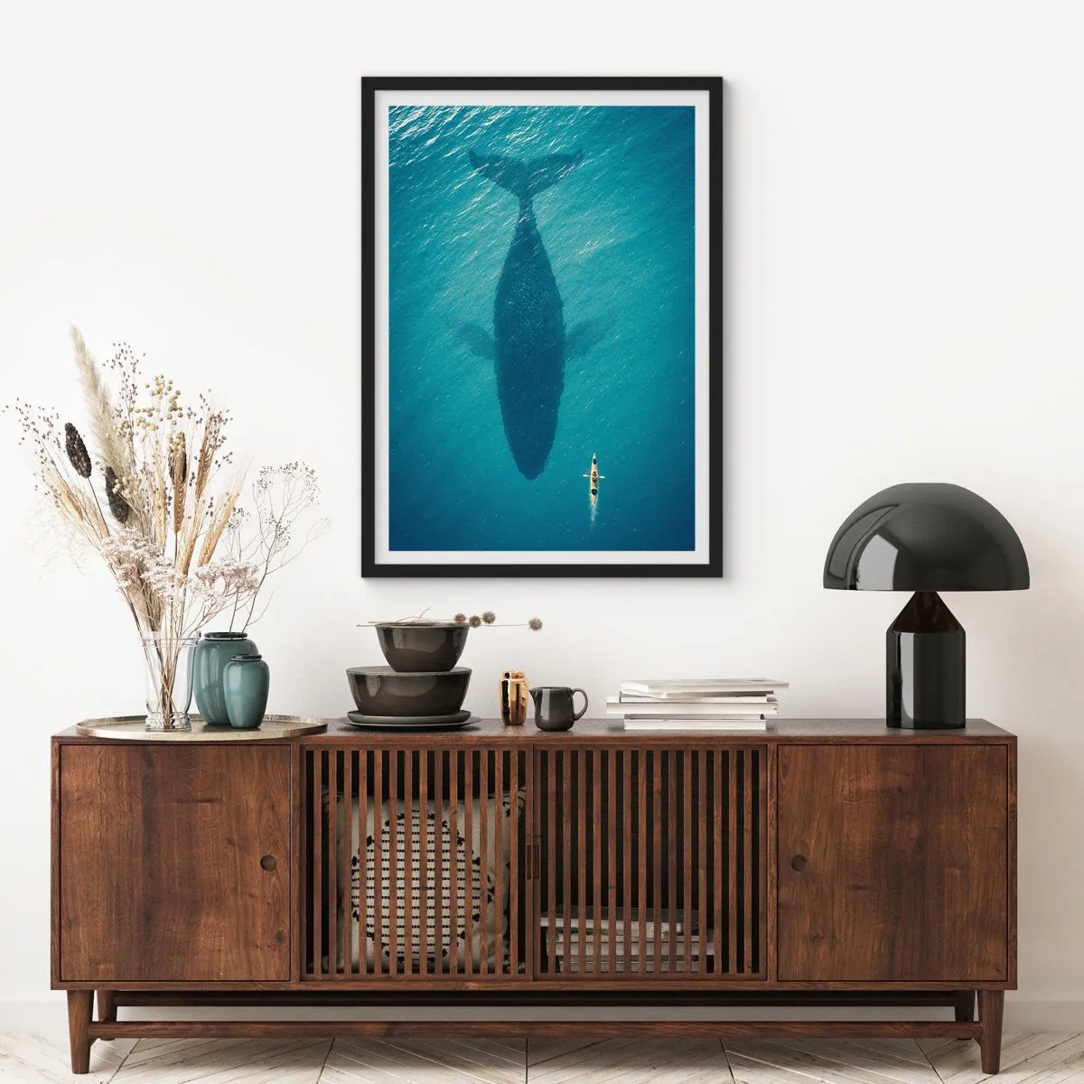 Affisch i svart ram - Möte på havet - 61x91 cm
