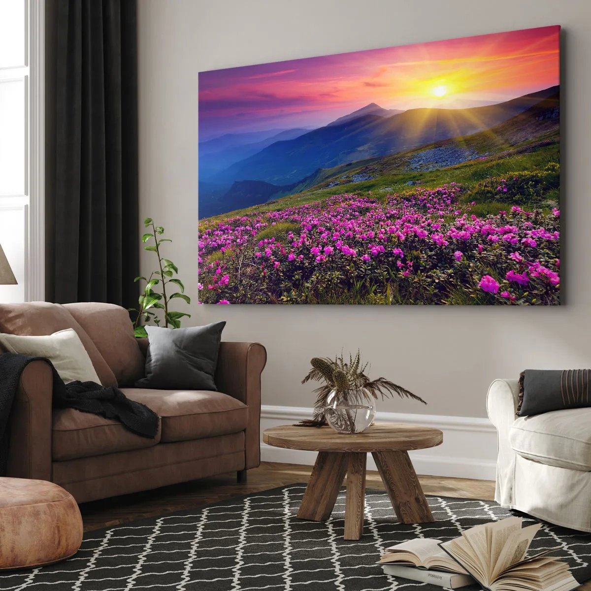Canvastavla - Bild på duk - En blommande äng med utsikt över bergen under solnedgången - 70x50cm - … Bergtallen doftar och örterna luktar runt omkring - Modern väggdekoration för vardagsrum och sovrum ARTTOR
