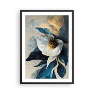 Affisch i svart ram - En elegant blomma i nyanser av marinblått och guld - 50x70cm - Har ett hjärta av guld - Modern väggdekoration för vardagsrum och sovrum ARTTOR