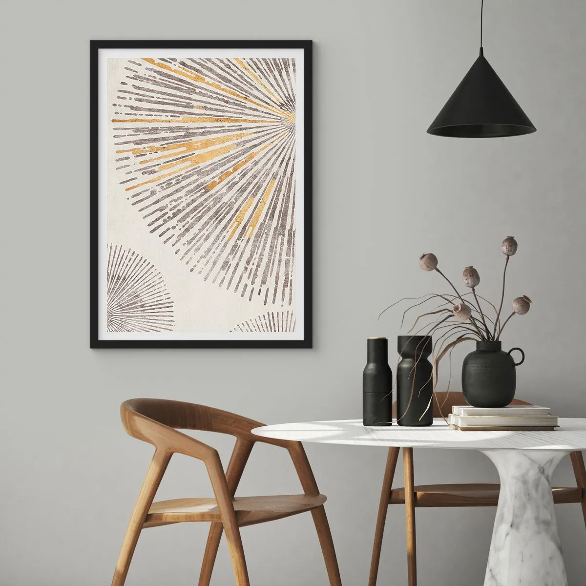 Affisch i svart ram - Abstrakt strålmönster i nyanser av guld och brunt - 50x70cm - Radiens skönhet - Modern väggdekoration för vardagsrum och sovrum ARTTOR