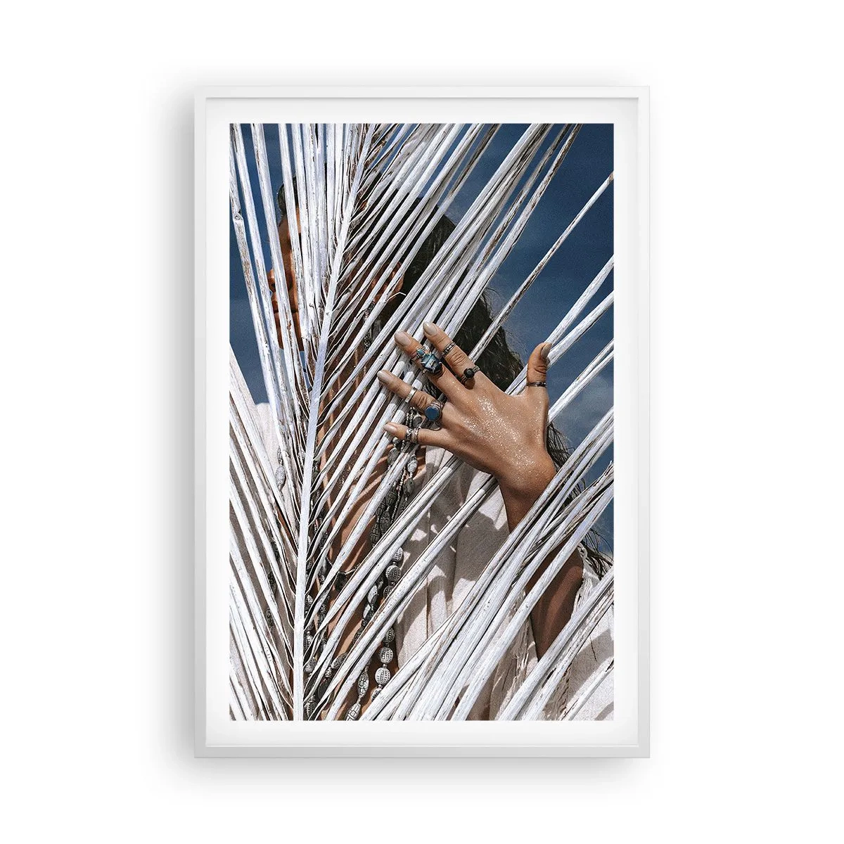 Affisch i vit ram - Schamanens flickvän? - 61x91 cm