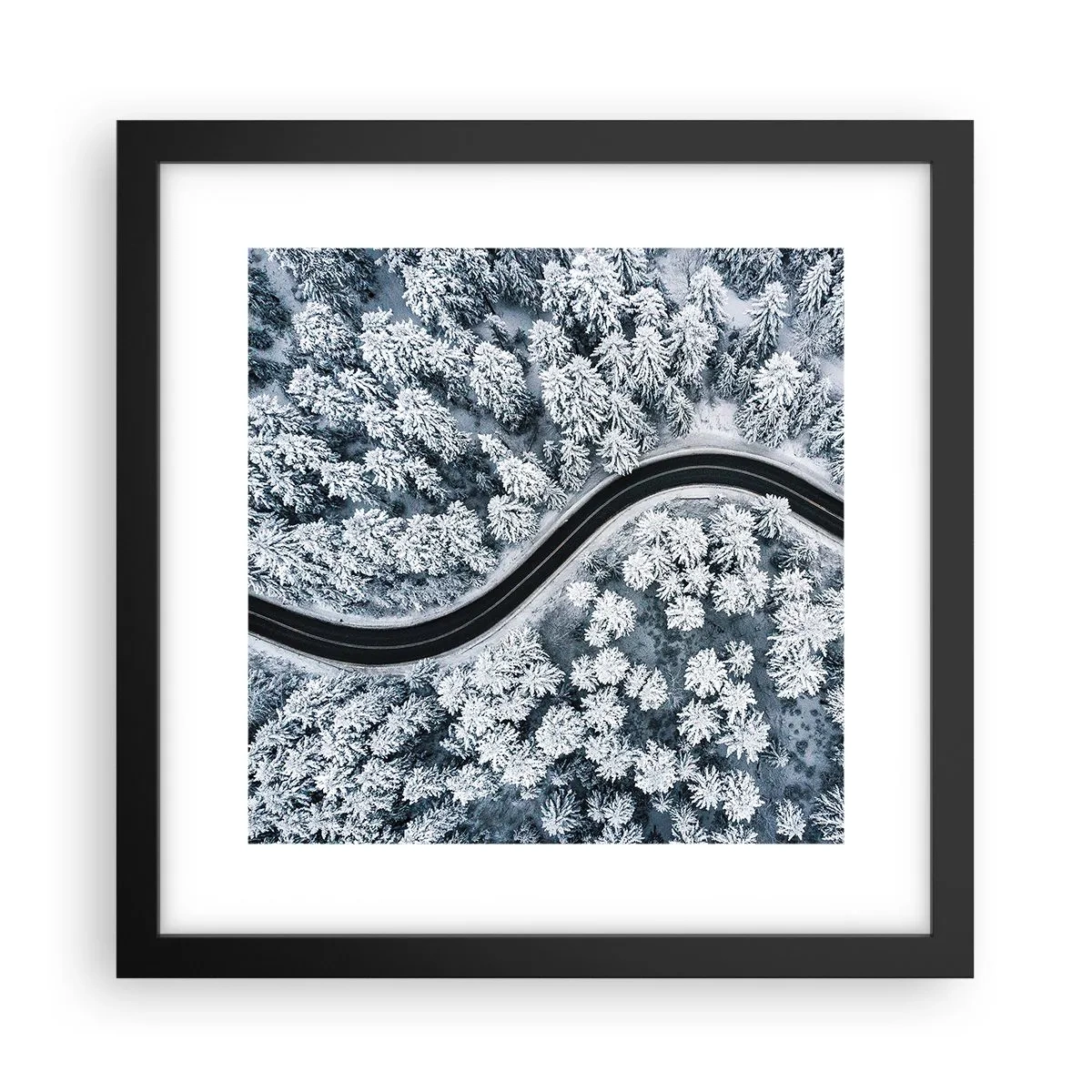 Affisch i svart ram - Genom vinterskogen - 30x30 cm