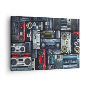 Canvastavla - Bild på duk - Ett collage av retro bandspelare och vintagehögtalare. - 70x50cm - Längtan efter 80-talet - Modern väggdekoration för vardagsrum och sovrum ARTTOR