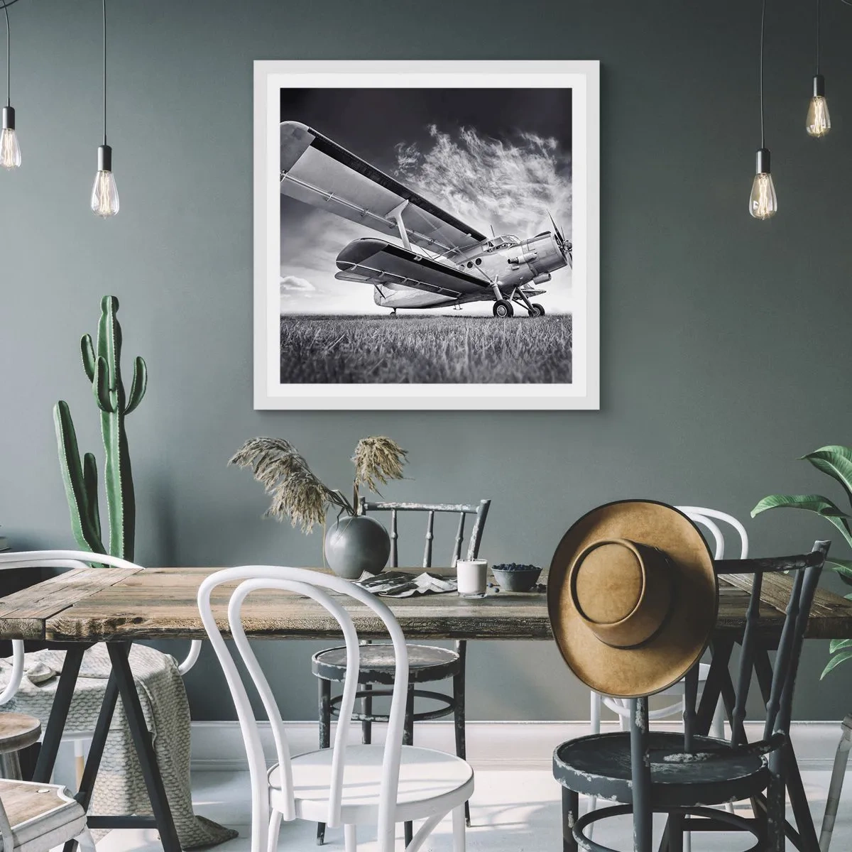 Affisch i vit ram - Bevingad vandrare - 30x30 cm