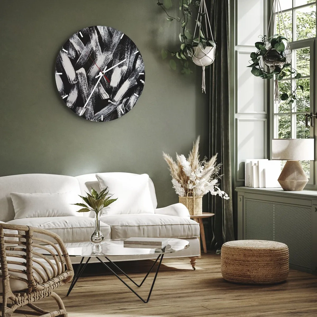 Väggklocka - Klocka på glas - Vita penseldrag på svart bakgrund i industriell stil - 30x30cm - Abstraktion i industriell anda - Modern väggdekoration för vardagsrum, kök och sovrum ARTTOR