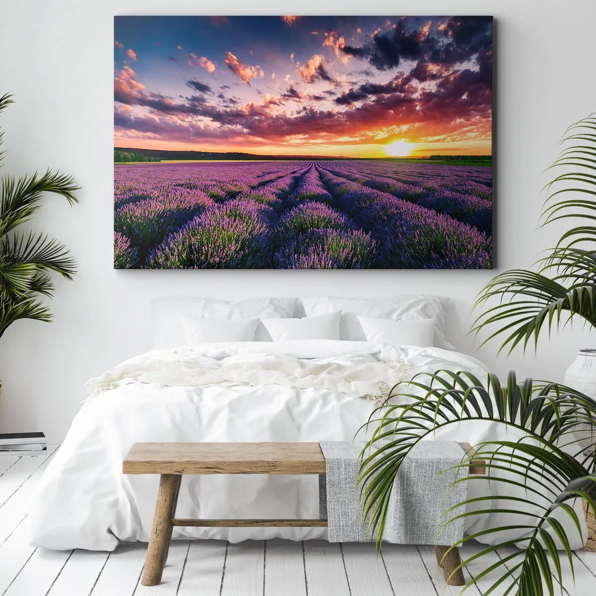 Canvastavla - Bild på duk - Ett lavendelfält vid solnedgången med en färgglad himmel - 70x50cm - Lavandelvärld - Modern väggdekoration för vardagsrum och sovrum ARTTOR