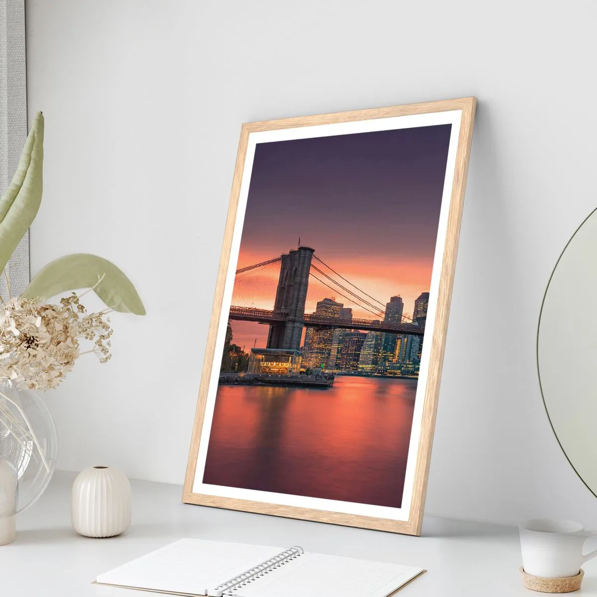 Affisch i ram av ljusek - Doppad i lila tystnad - 30x40 cm