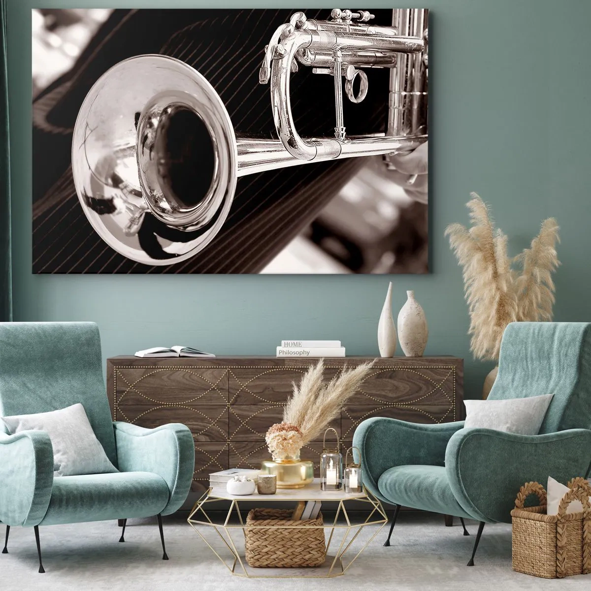 Canvastavla - Bild på duk - En närbild av en silvertrumpet mot en elegant tygbakgrund. - 70x50cm - Musikresa till 30-talet - Modern väggdekoration för vardagsrum och sovrum ARTTOR