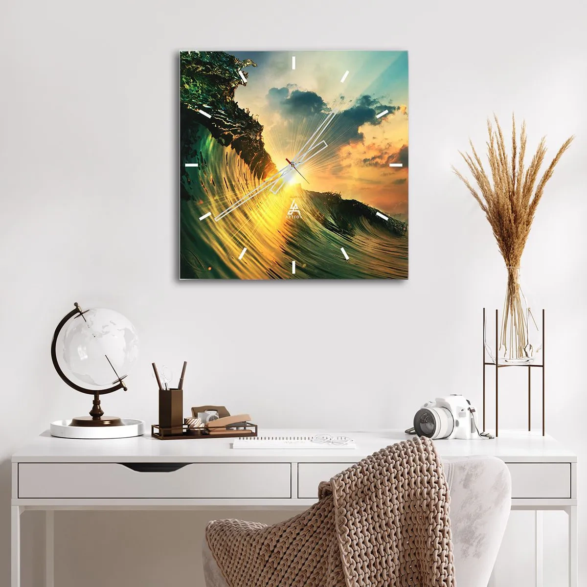 Väggklocka - Klocka på glas - Surfare, var är du? - 40x40 cm