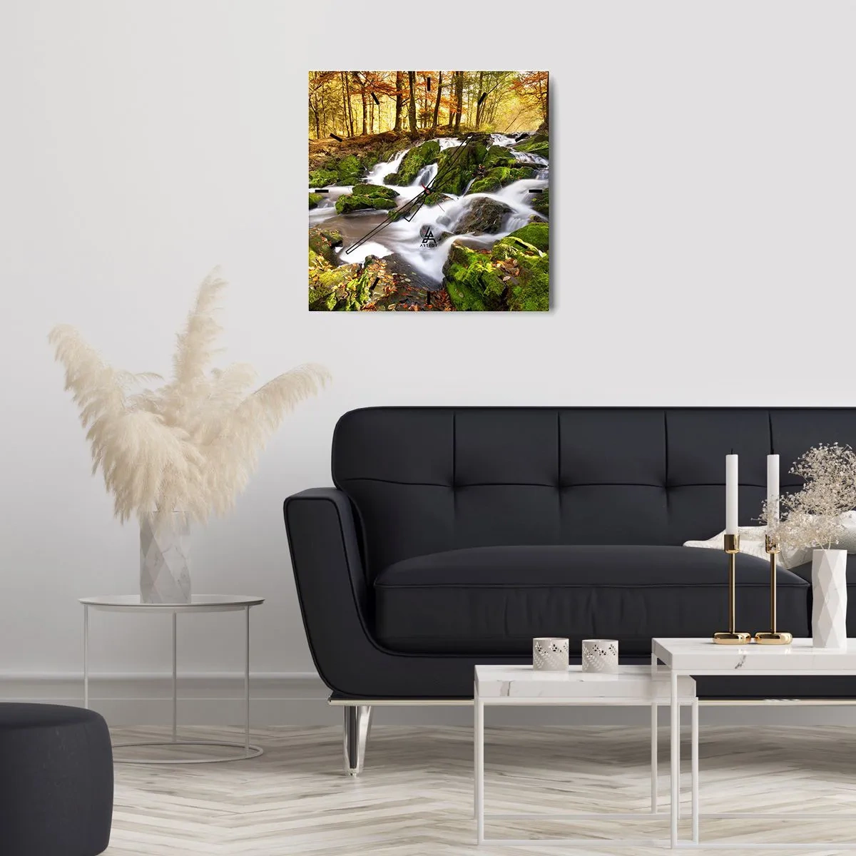 Väggklocka - Klocka på glas - Kvickt genom höstskogen - 40x40 cm