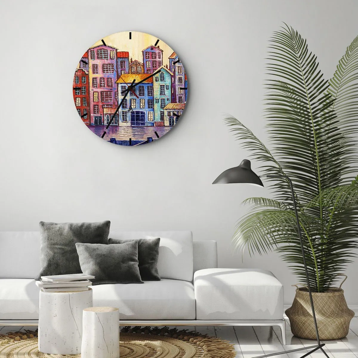 Väggklocka - Klocka på glas - Färgglada hyreshus speglas i vattnet i impressionistisk stil - 30x30cm - En sagostad - Modern väggdekoration för vardagsrum, kök och sovrum ARTTOR