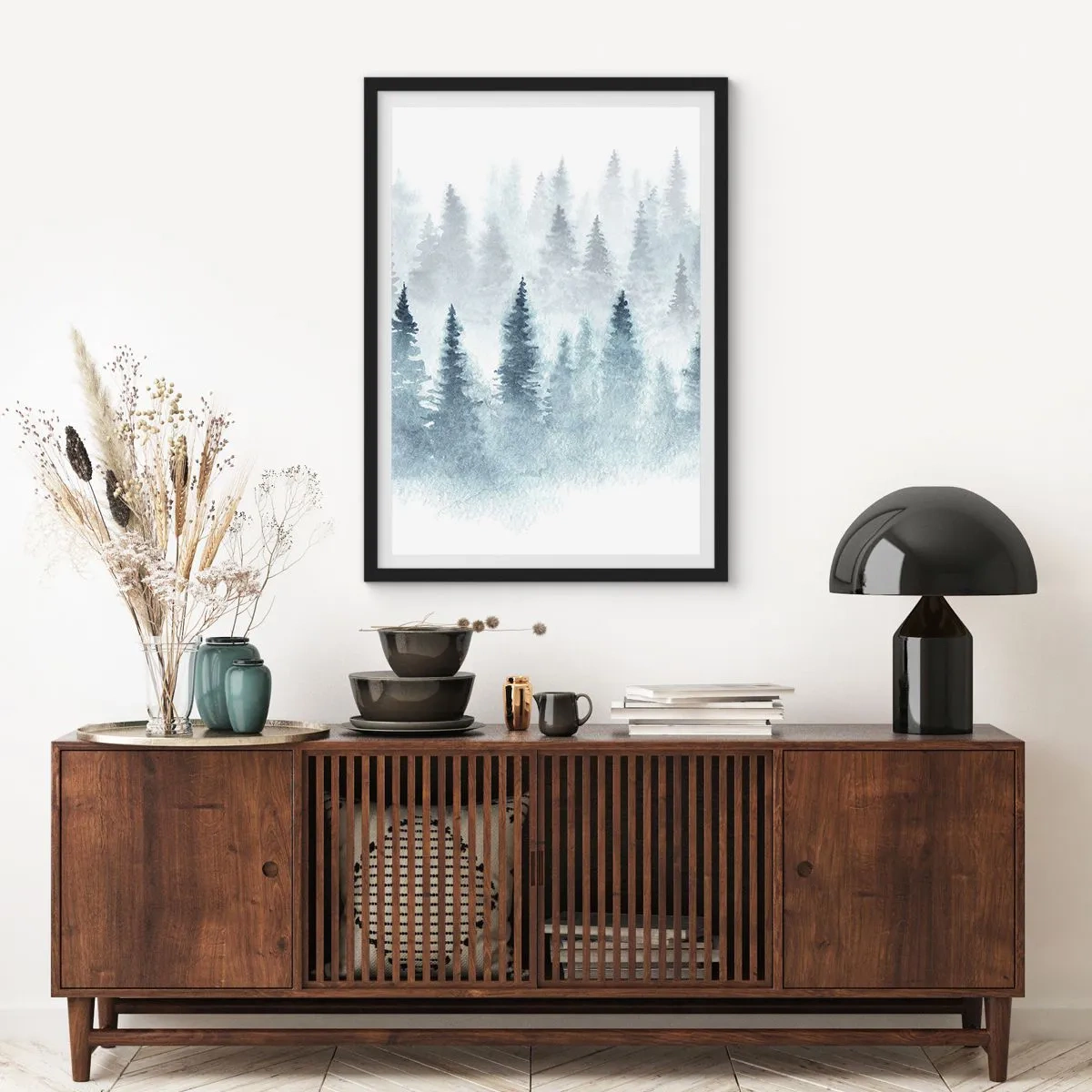 Affisch i svart ram - Akvarelllandskap med en skog i dimman - 50x70cm - Insvepta i dimma - Modern väggdekoration för vardagsrum och sovrum ARTTOR