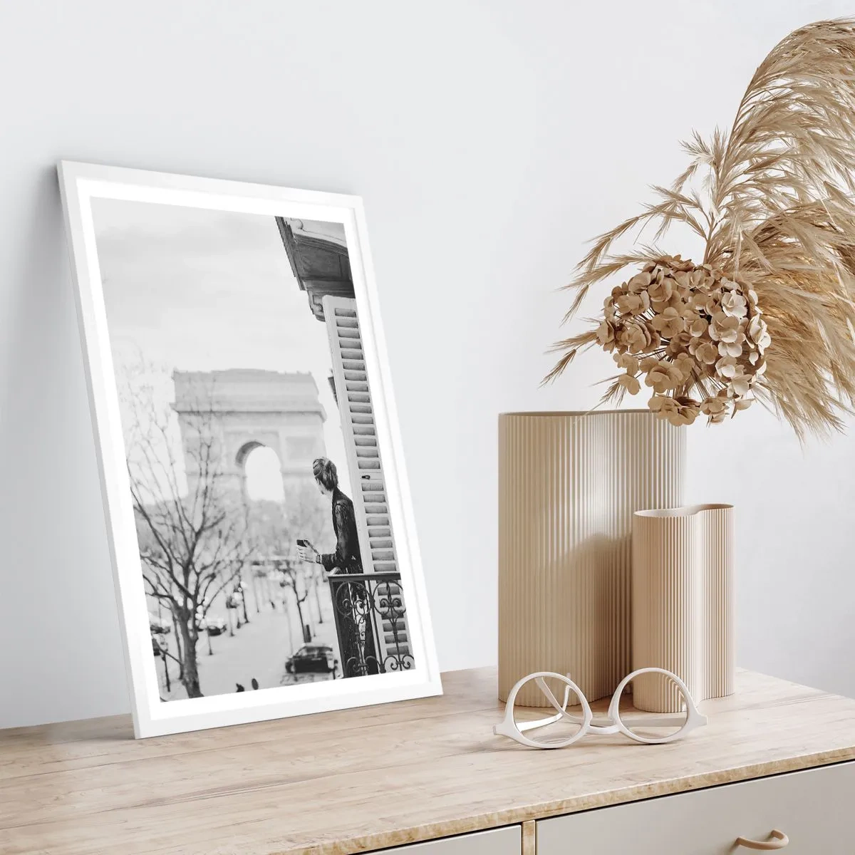 Affisch i vit ram - Rum med utsikt - 40x50 cm