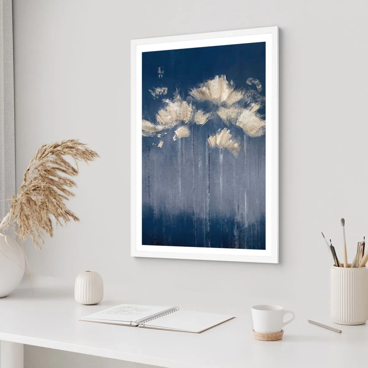 Affisch i vit ram - Som kronblad i vinden - 50x70 cm
