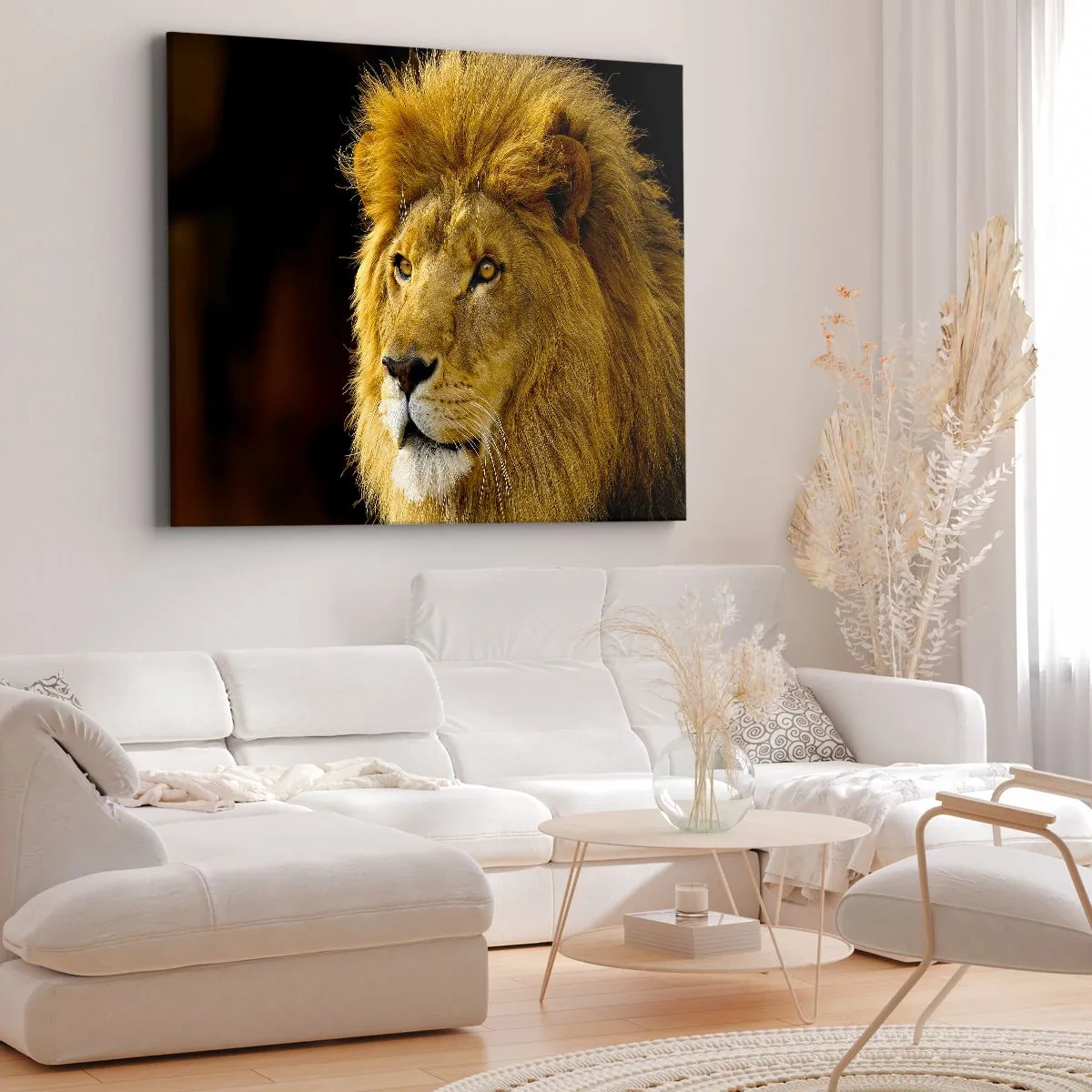 Canvastavla - Bild på duk - Porträtt av ett lejon med majestätisk man mot en mörk bakgrund - 70x50cm - Kungens porträtt - Modern väggdekoration för vardagsrum och sovrum ARTTOR