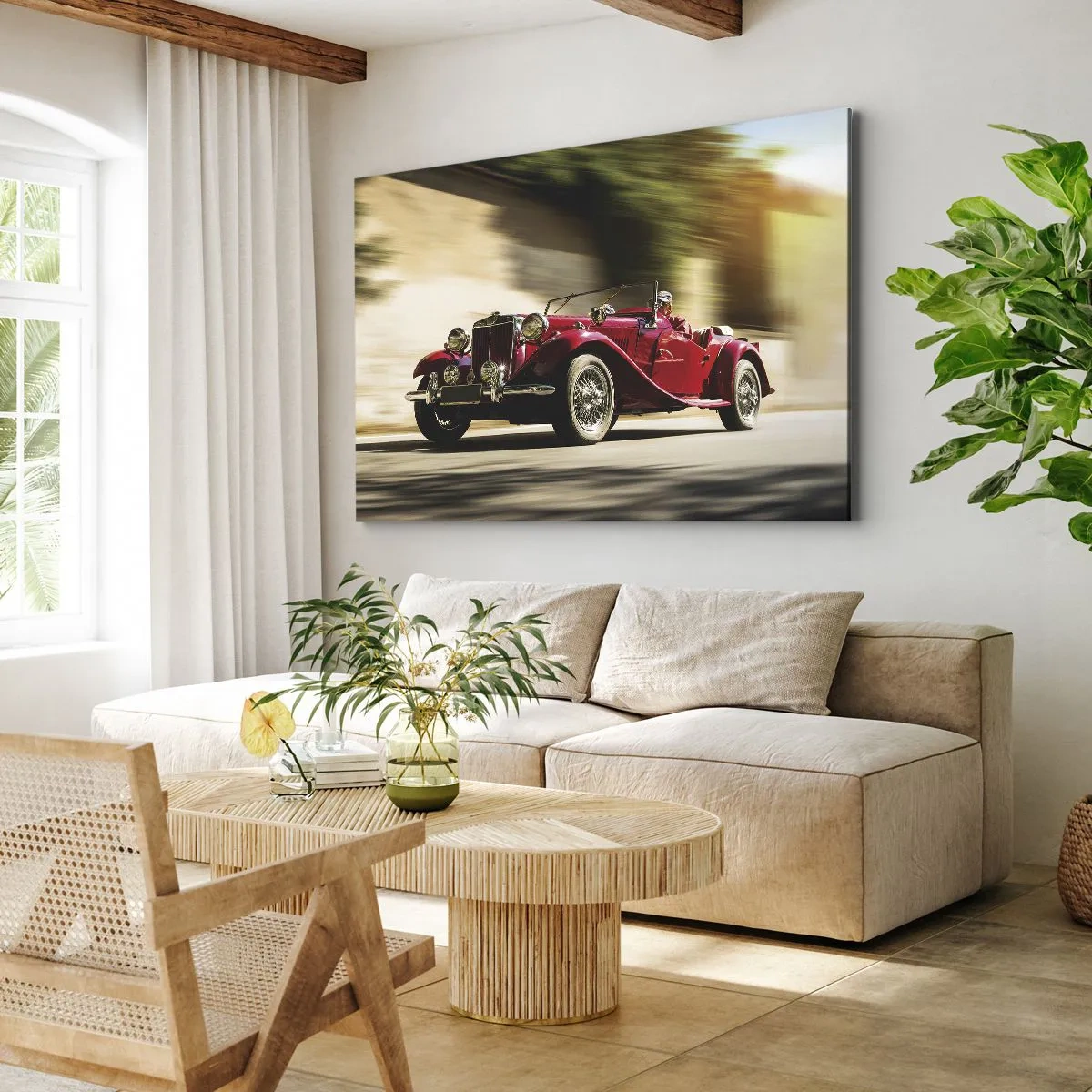 Canvastavla - Bild på duk - Röd klassisk bil i rörelse på en solig gata - 70x50cm - Vackrare än Nike från Samothrakis - Modern väggdekoration för vardagsrum och sovrum ARTTOR