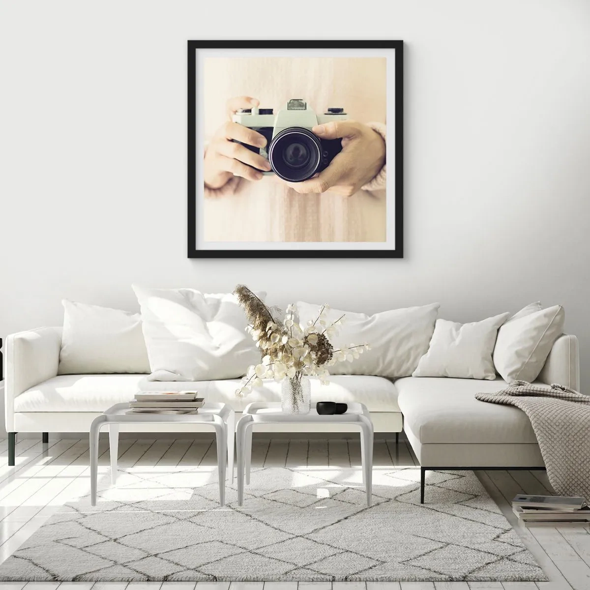 Affisch i svart ram - För att veta mer... - 50x50 cm