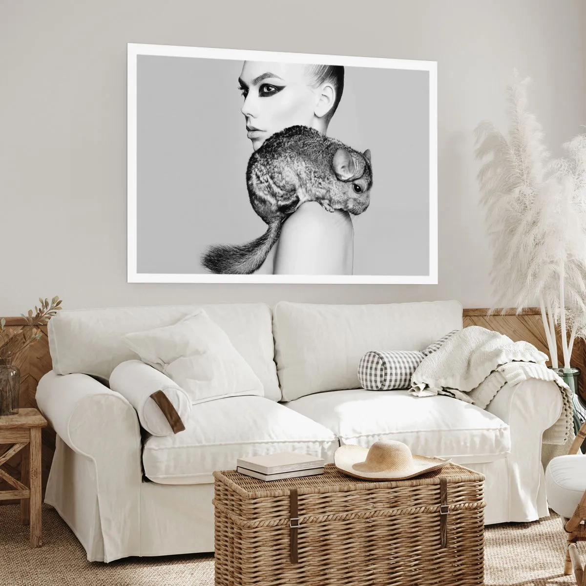 Affisch - Dam med chinchilla - 70x50 cm