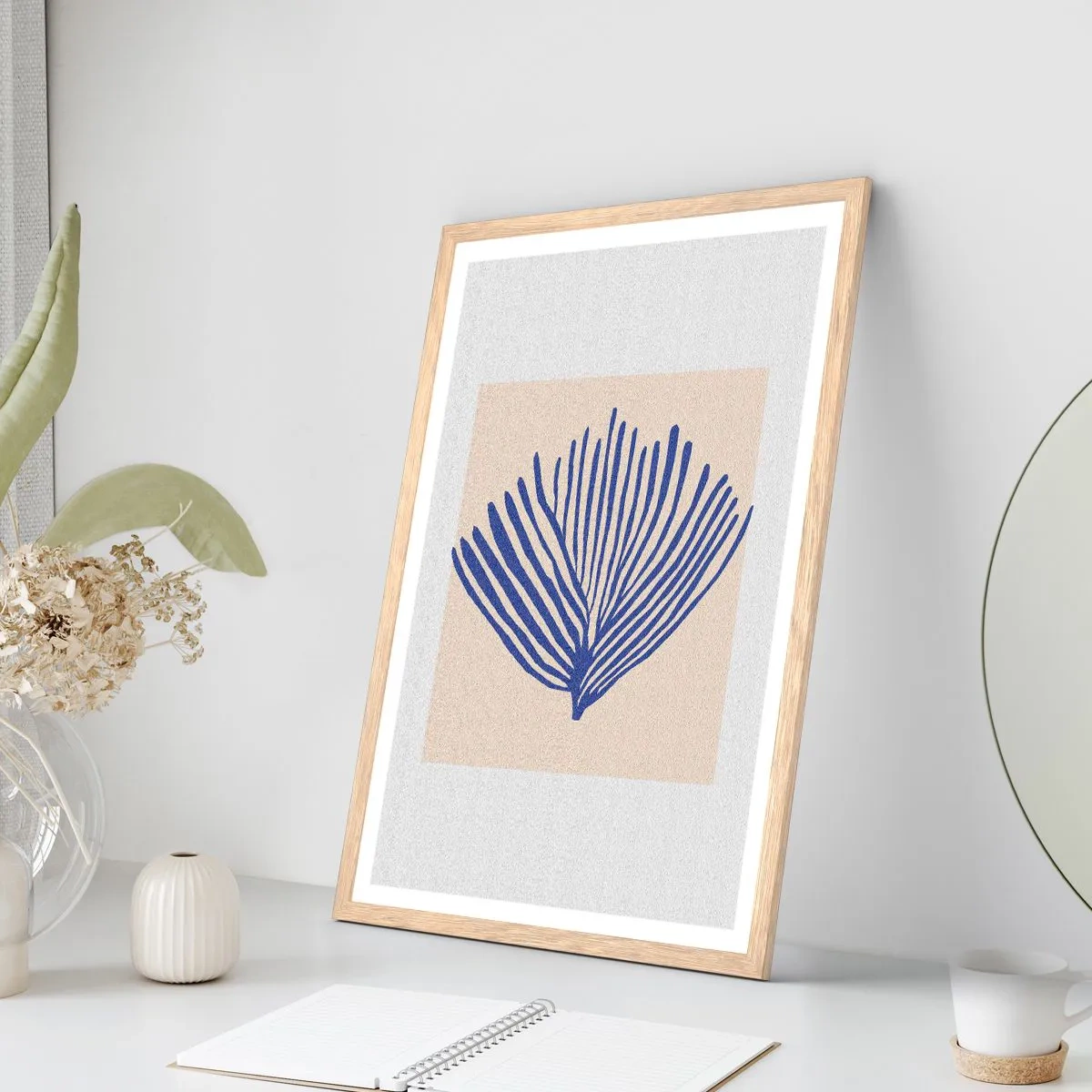Affisch i ram av ljusek - Blå solfjäder - 40x50 cm