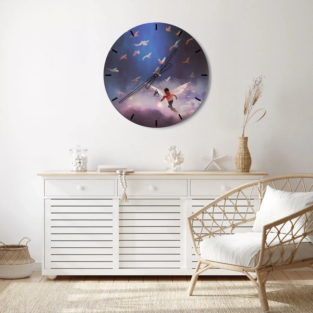 Väggklocka - Klocka på glas - En figur med änglavingar bland fåglar mot himlen - 30x30cm - Man måste ha fantasi och mod - Modern väggdekoration för vardagsrum, kök och sovrum ARTTOR