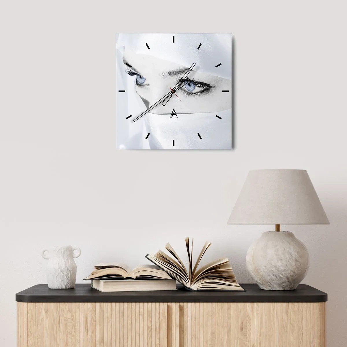 Väggklocka - Klocka på glas - Direkt från 1000 och en natt - 40x40 cm