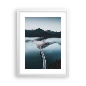 Affisch i vit ram - Över ett vatten som är så slätt som en spegel - 30x40 cm