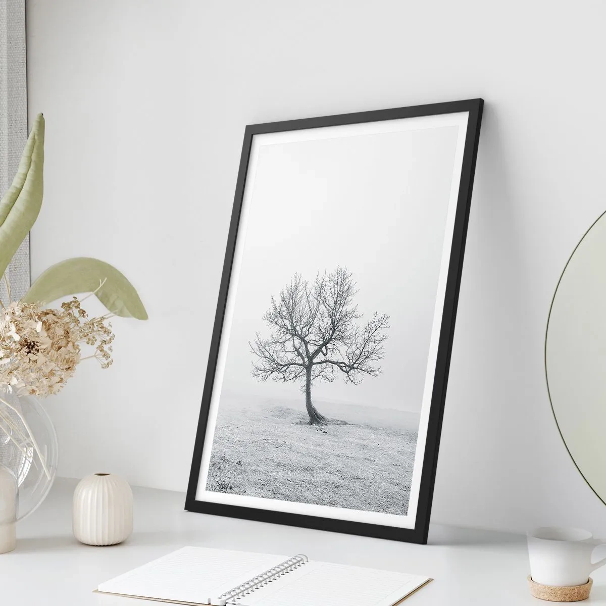 Affisch i svart ram - Mot intet - 61x91 cm