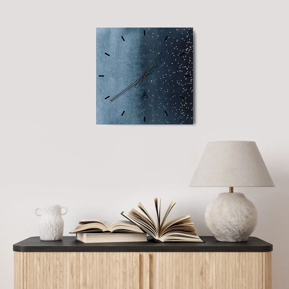 Väggklocka - Klocka på glas - Komposition – blåa faser - 30x30 cm