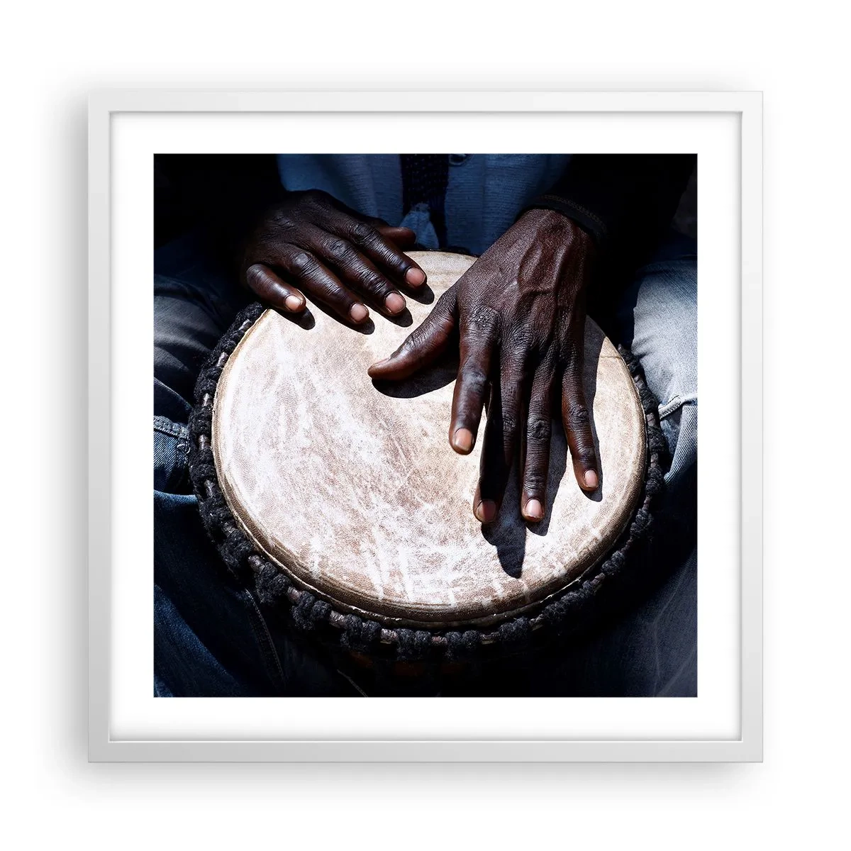 Affisch i vit ram - Lev efter din rytm - 50x50 cm