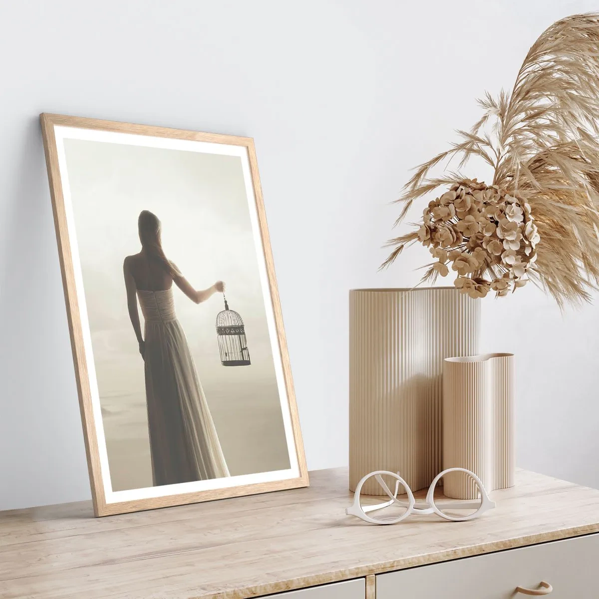 Affisch i ram av ljusek - Var fri - 50x70 cm